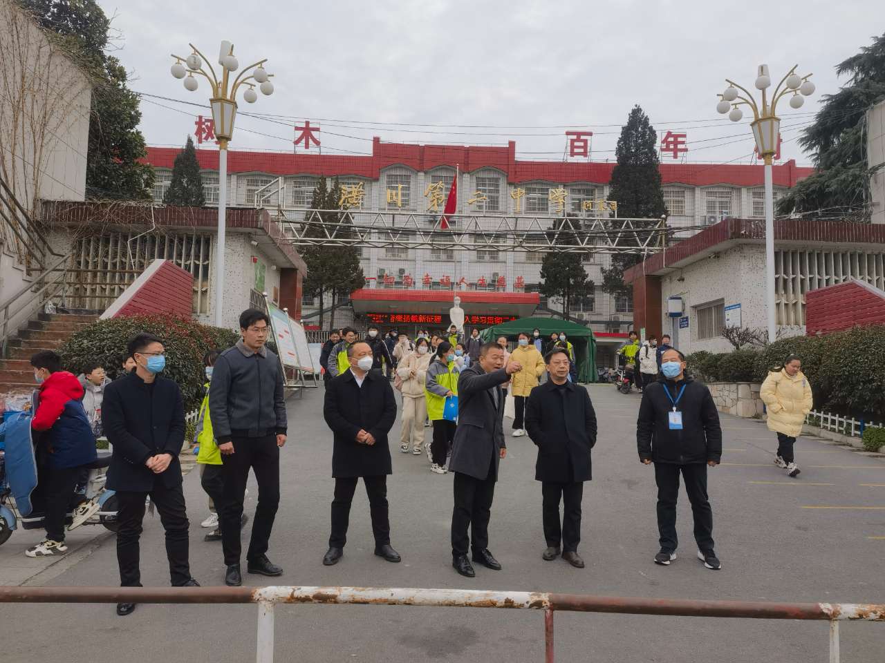 潢川县持续开展护校安园专项行动