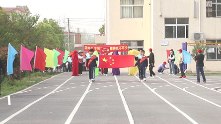 潢川县伞陂镇中学举行第二届田径运动会