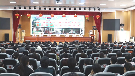 潢川高中举行2023年春季学期学生家长会