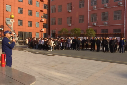 潢川县教体系统举行2月“全市安全日”校园应急演练活动